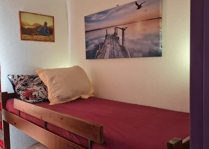 Avant Port アパート アグド